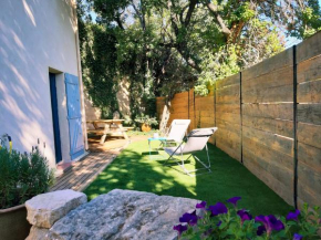 Gîte La Quille - Maison de hameau en Provence pour 4 personnes avec jardin privatif